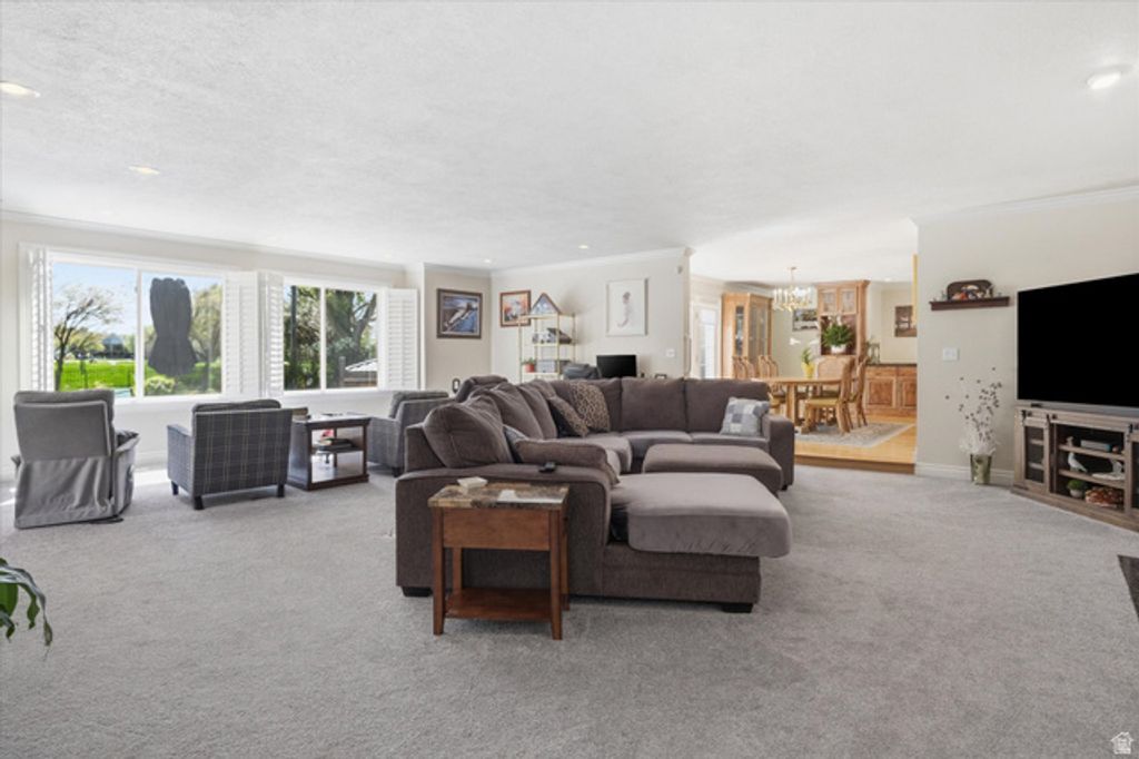 Image 5 of property listing at 1616 E SUNSET DR, Logan, UT 84321