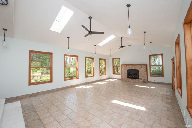 5800 N 50 W, West Lafayette, IN 47906