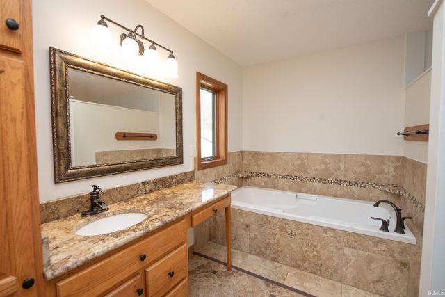 5800 N 50 W, West Lafayette, IN 47906