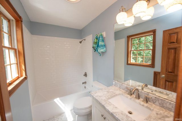 5800 N 50 W, West Lafayette, IN 47906