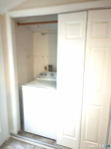 13 Park Court, East Lyme, CT 06357