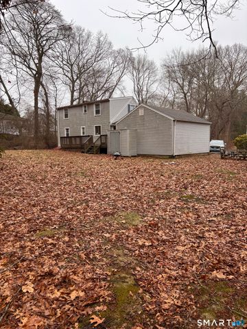 13 Park Court, East Lyme, CT 06357