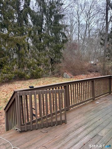 13 Park Court, East Lyme, CT 06357