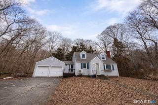 13 Park Court, East Lyme, CT 06357