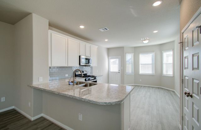 8403 Moonlight Bay Circle, Baytown, TX 77523