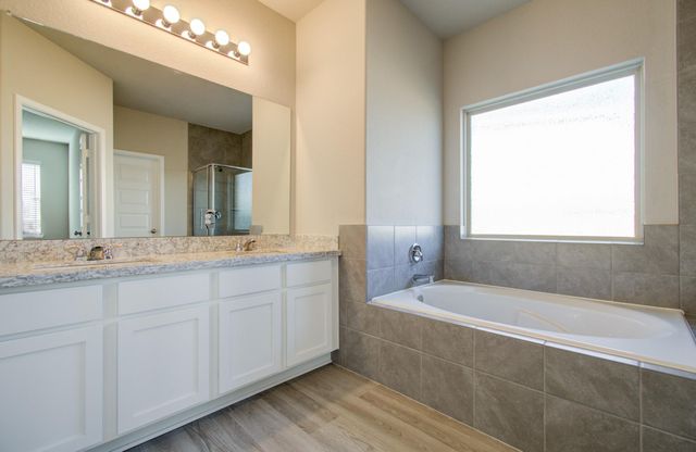 8403 Moonlight Bay Circle, Baytown, TX 77523