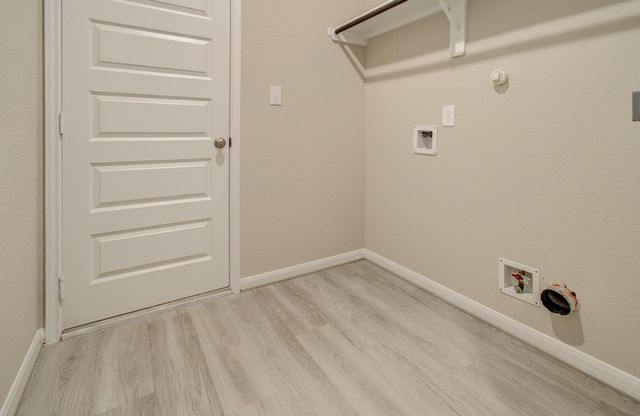 8403 Moonlight Bay Circle, Baytown, TX 77523