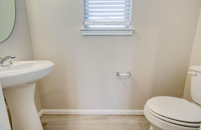 8403 Moonlight Bay Circle, Baytown, TX 77523