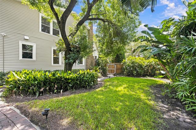 841 24TH AVENUE N, St Petersburg, FL 33704