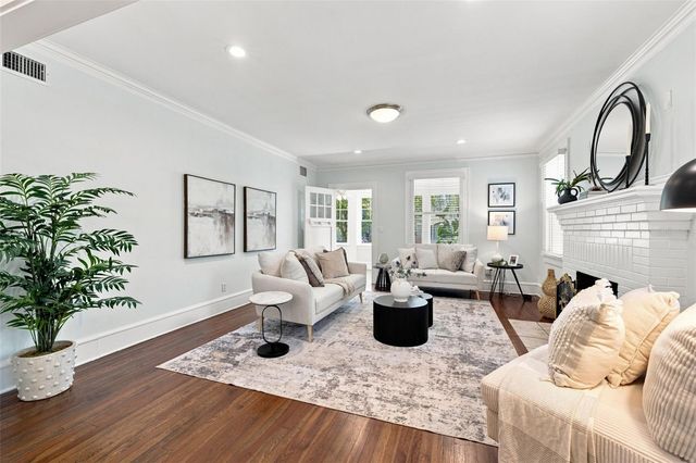 841 24TH AVENUE N, St Petersburg, FL 33704