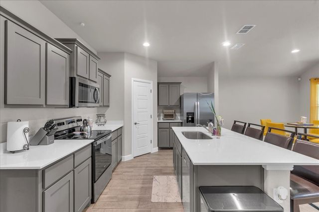 732 Trinity Park Trail, Alvarado, TX 76009
