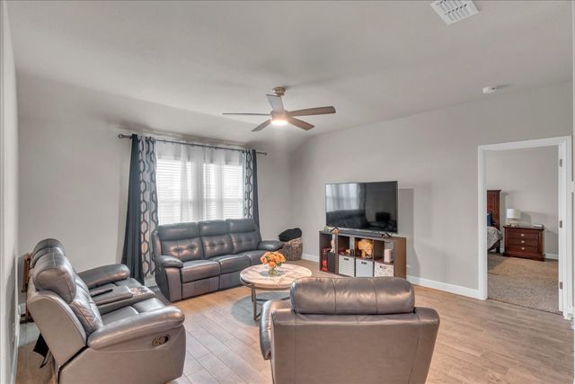 732 Trinity Park Trail, Alvarado, TX 76009