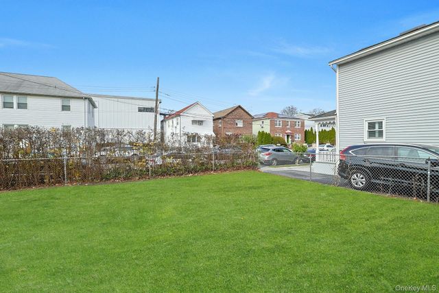 119 6th Street, Pelham, NY 10803