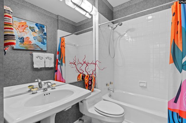 368 Frick Court, Chapin, SC 29036