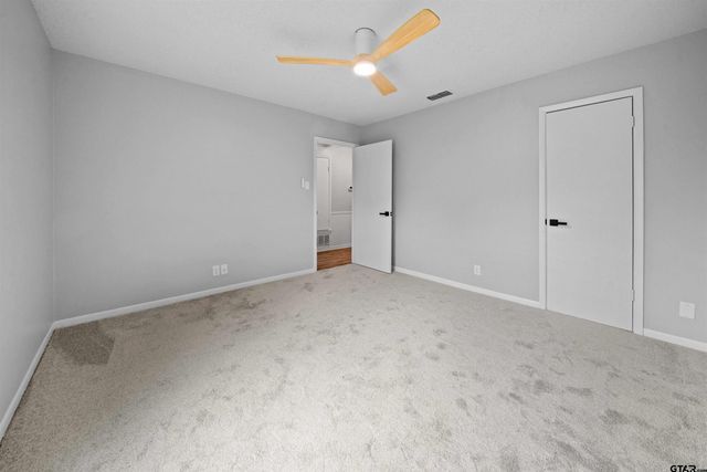 4715 Edinburgh, Tyler, TX 75703