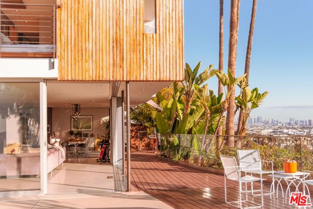 7650 Curson Terrace, Los Angeles, CA 90046