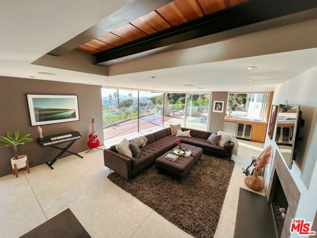 7650 Curson Terrace, Los Angeles, CA 90046