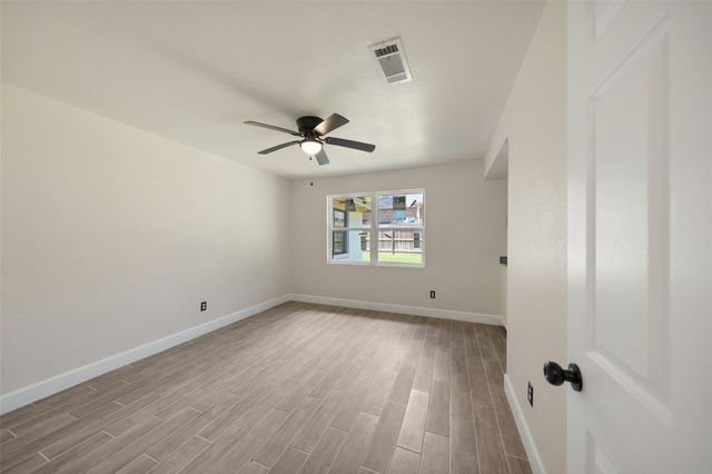 9096 N Comanche Circle, Willis, TX 77378