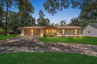 9096 N Comanche Circle, Willis, TX 77378