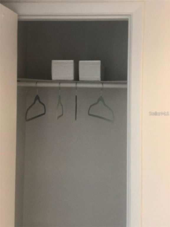 Image 11 of property listing at 1896 CARALEE BOULEVARD 1, Orlando, FL 32822