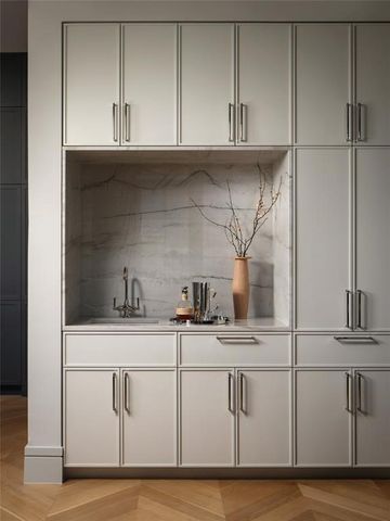 4205 Buena Vista Street 502, Dallas, TX 75205