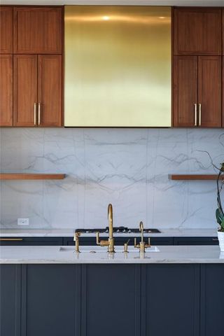 4205 Buena Vista Street 502, Dallas, TX 75205