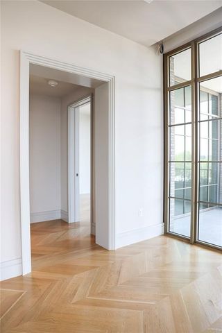 4205 Buena Vista Street 502, Dallas, TX 75205