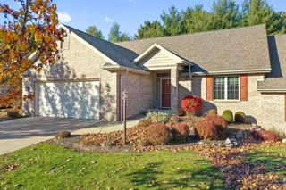 2690 WOODFIELD COURT, Green Bay, WI 54313