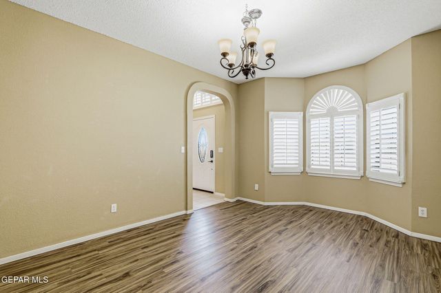 6032 LOS PUEBLOS Drive, El Paso, TX 79912