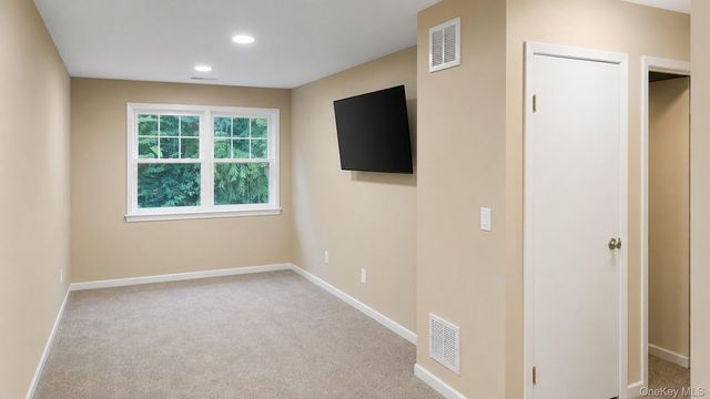 1405 Sara Circle, Port Jefferson, NY 11776