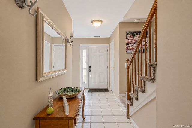 1405 Sara Circle, Port Jefferson, NY 11776