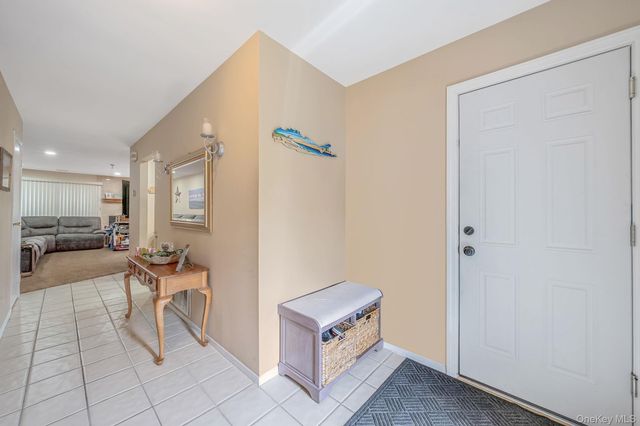 1405 Sara Circle, Port Jefferson, NY 11776