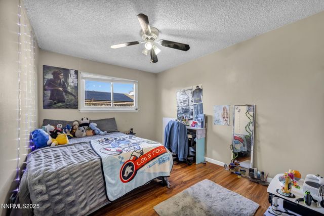 914 Glen Martin Drive, Sparks, NV 89434