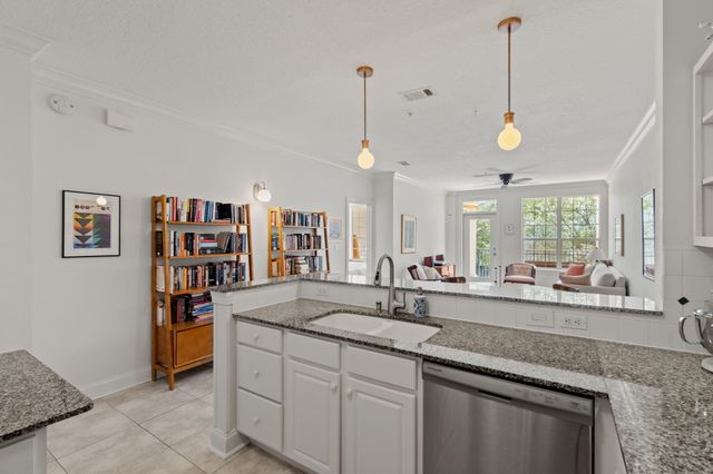 159 SE Brooks Street Unit 204, Fort Walton Beach, FL 32548