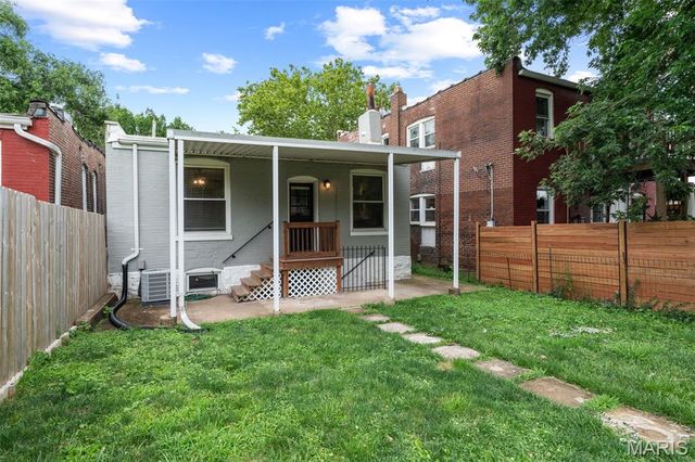 2015 Schaeffer Place, St Louis, MO 63139