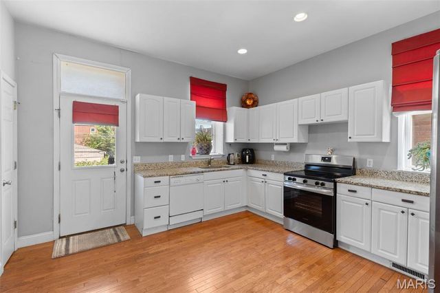 2210 Missouri Avenue, St Louis, MO 63104