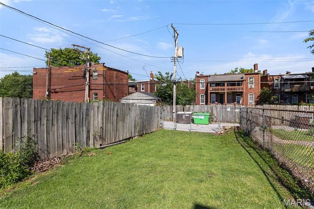 2210 Missouri Avenue, St Louis, MO 63104