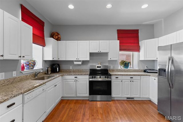 2210 Missouri Avenue, St Louis, MO 63104