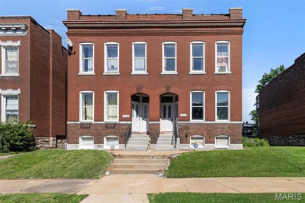 2210 Missouri Avenue, St Louis, MO 63104