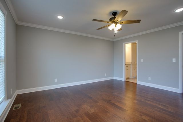 863 Presley Cir, Mount Pleasant, TN 38474