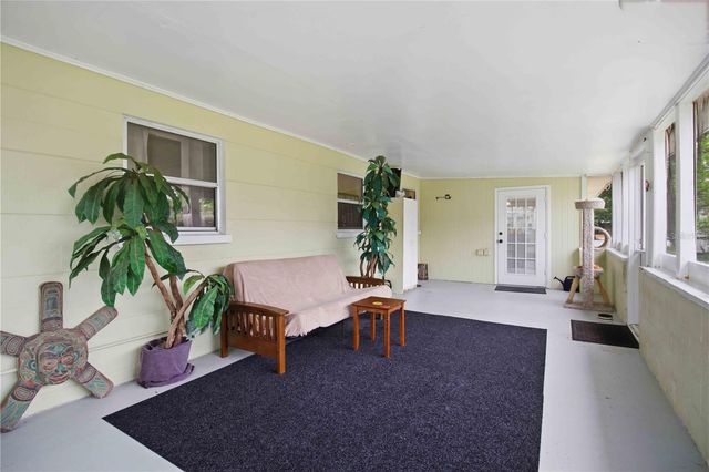 330 CROSBY COURT, Sarasota, FL 34237