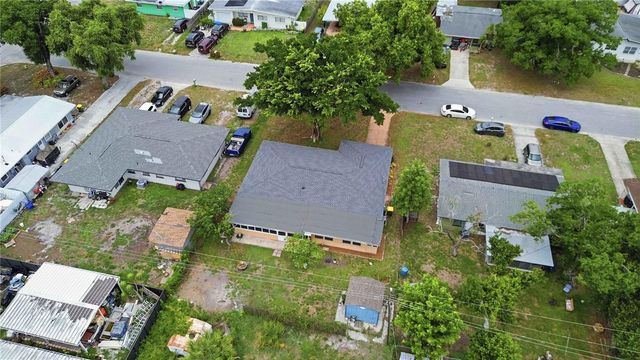 330 CROSBY COURT, Sarasota, FL 34237