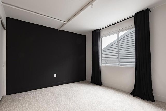 311 Oak Street PH4, Oakland, CA 94607