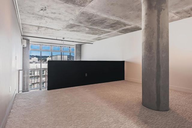 311 Oak Street PH4, Oakland, CA 94607