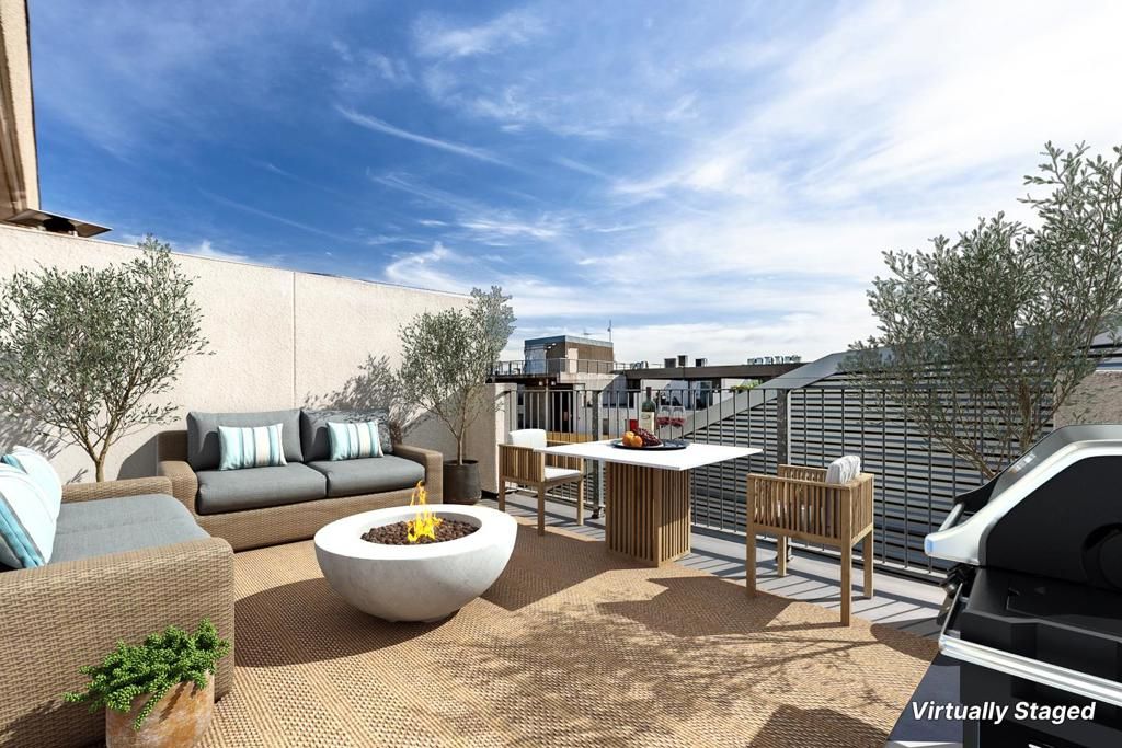 311 Oak Street PH4, Oakland, CA 94607