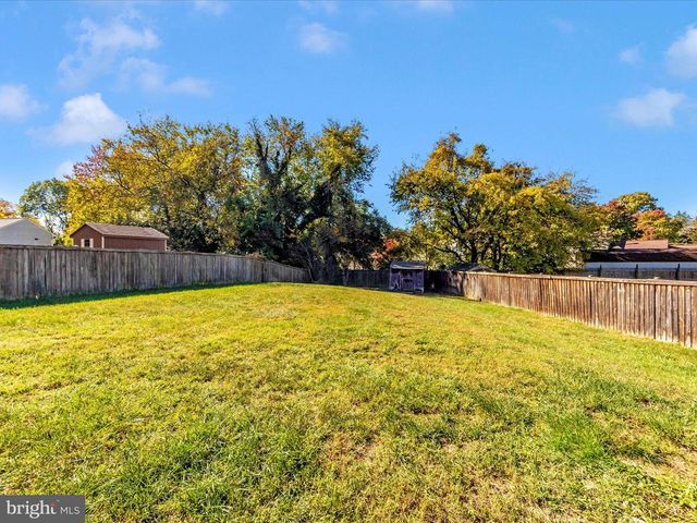 408 WILLOW HILL, Hyattsville, MD 20785