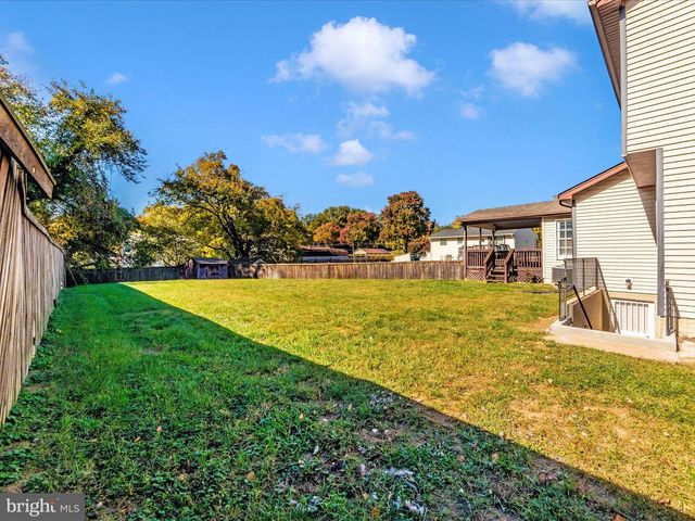 408 WILLOW HILL, Hyattsville, MD 20785
