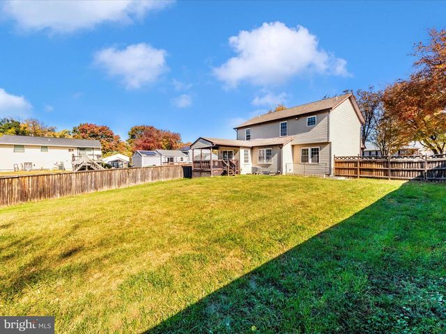408 WILLOW HILL, Hyattsville, MD 20785