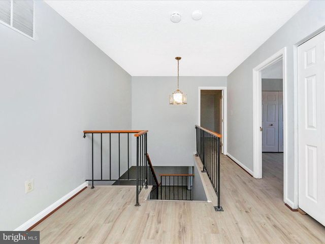 408 WILLOW HILL, Hyattsville, MD 20785