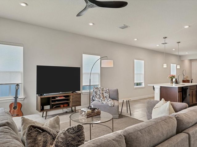 4530 SPIRE RUN, Bradenton, FL 34211